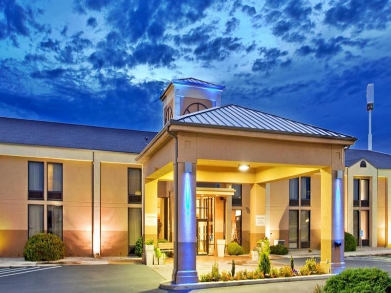 Holiday Inn Express Marshfield - Springfield Area By Ihg Exteriér fotografie