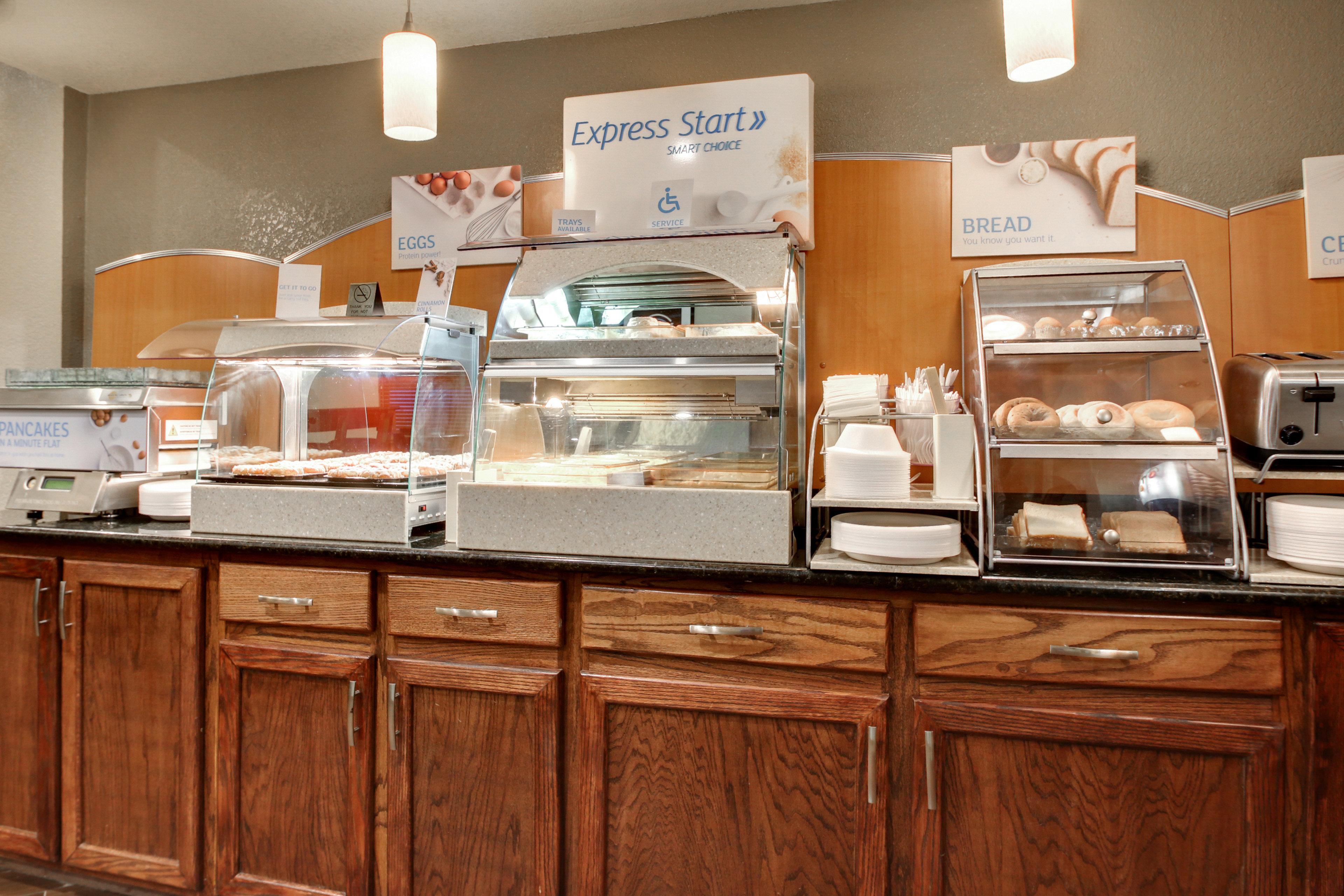 Holiday Inn Express Marshfield - Springfield Area By Ihg Exteriér fotografie